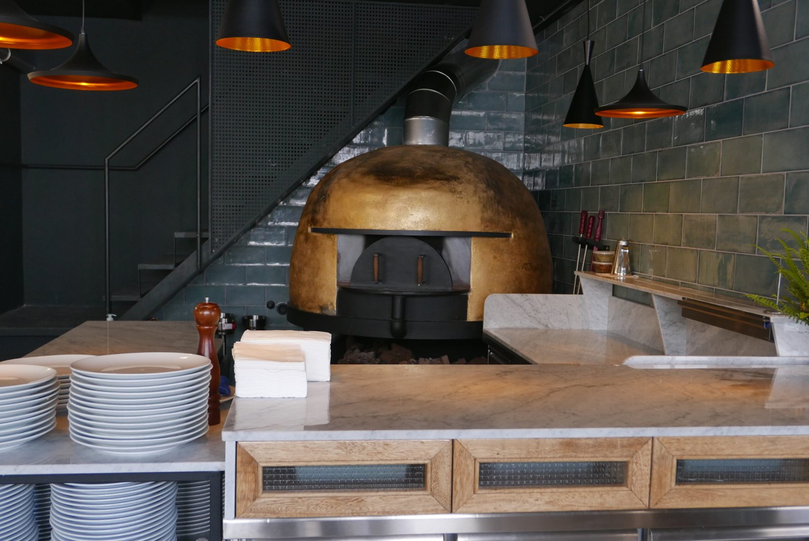 The Una Pizza oven and restaurant
